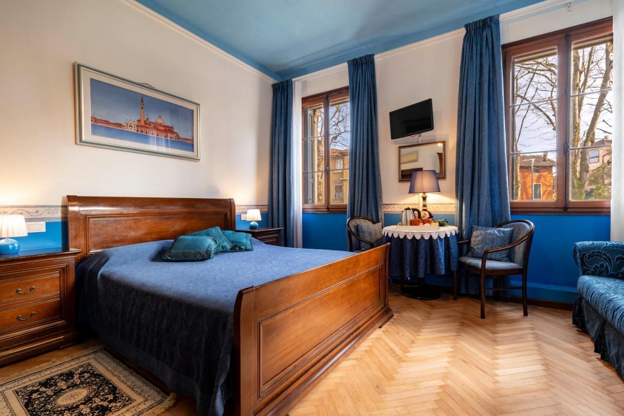 Bed And Breakfast Casa Delle Rose Lido Venezia Венеция-Лидо Экстерьер фото
