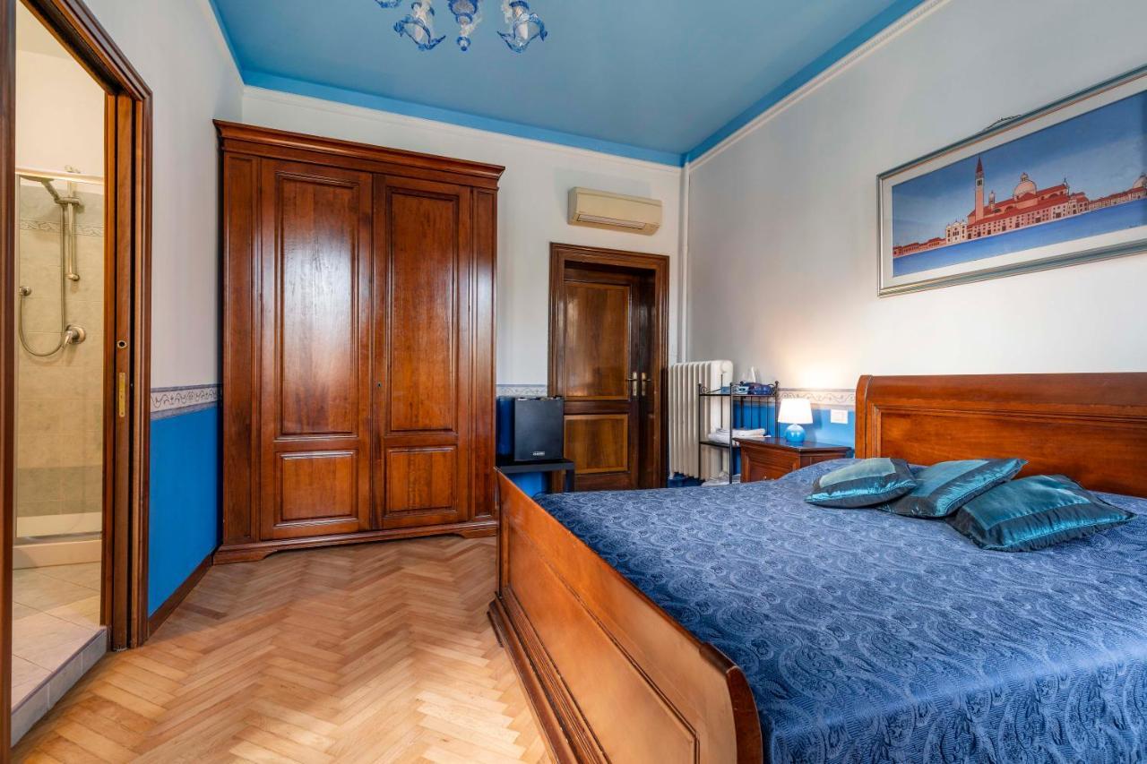 Bed And Breakfast Casa Delle Rose Lido Venezia Венеция-Лидо Экстерьер фото